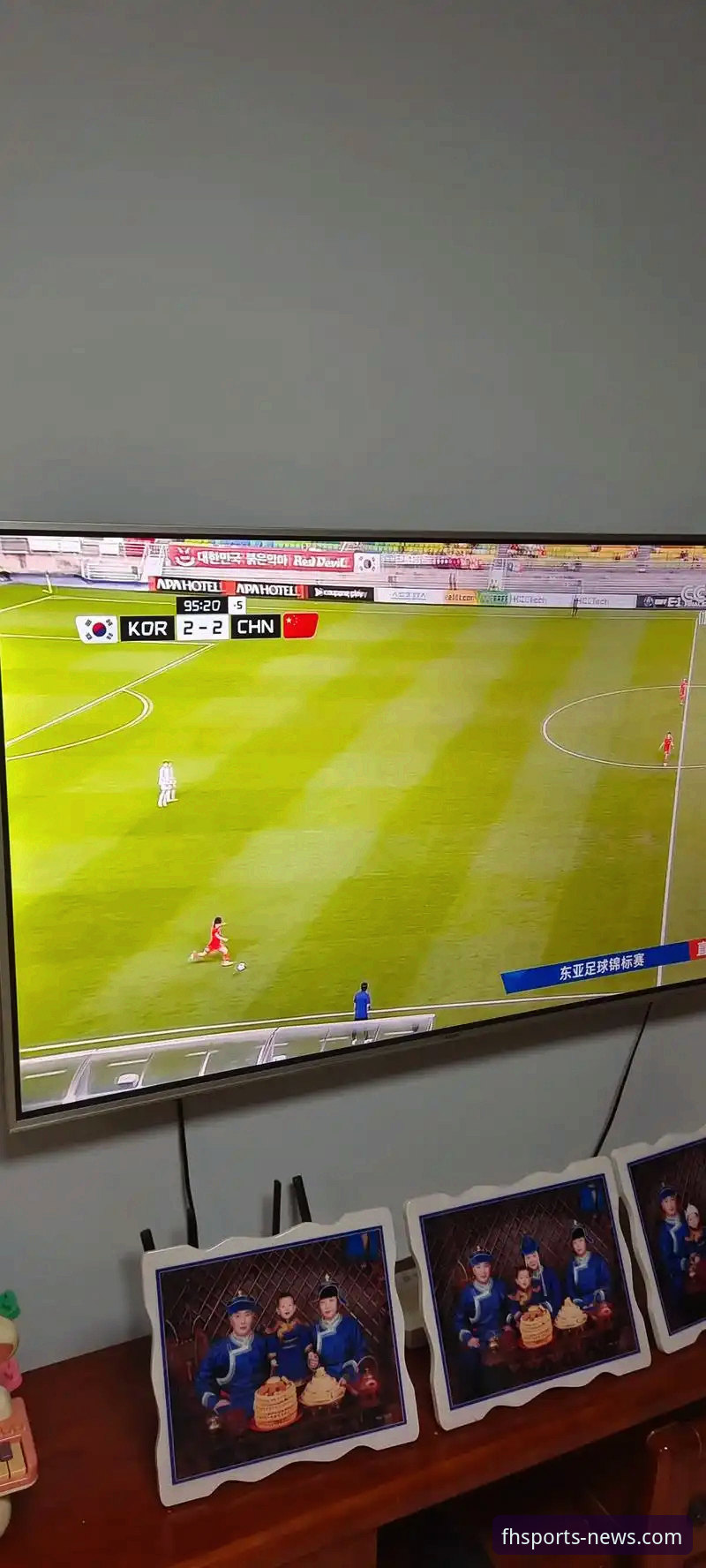 凤凰体育手机版 vs. 传统网页版：哪个才是你的体坛信息中枢？